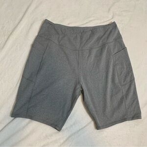 Earth Yoga Gray Pull On Elastic Waist High Rise Biker Booty Cross Waist 8" Short